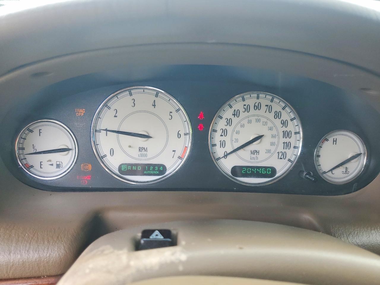 2004 CHRYSLER 300 VIN 2C3HE66G44H676081 photo 9