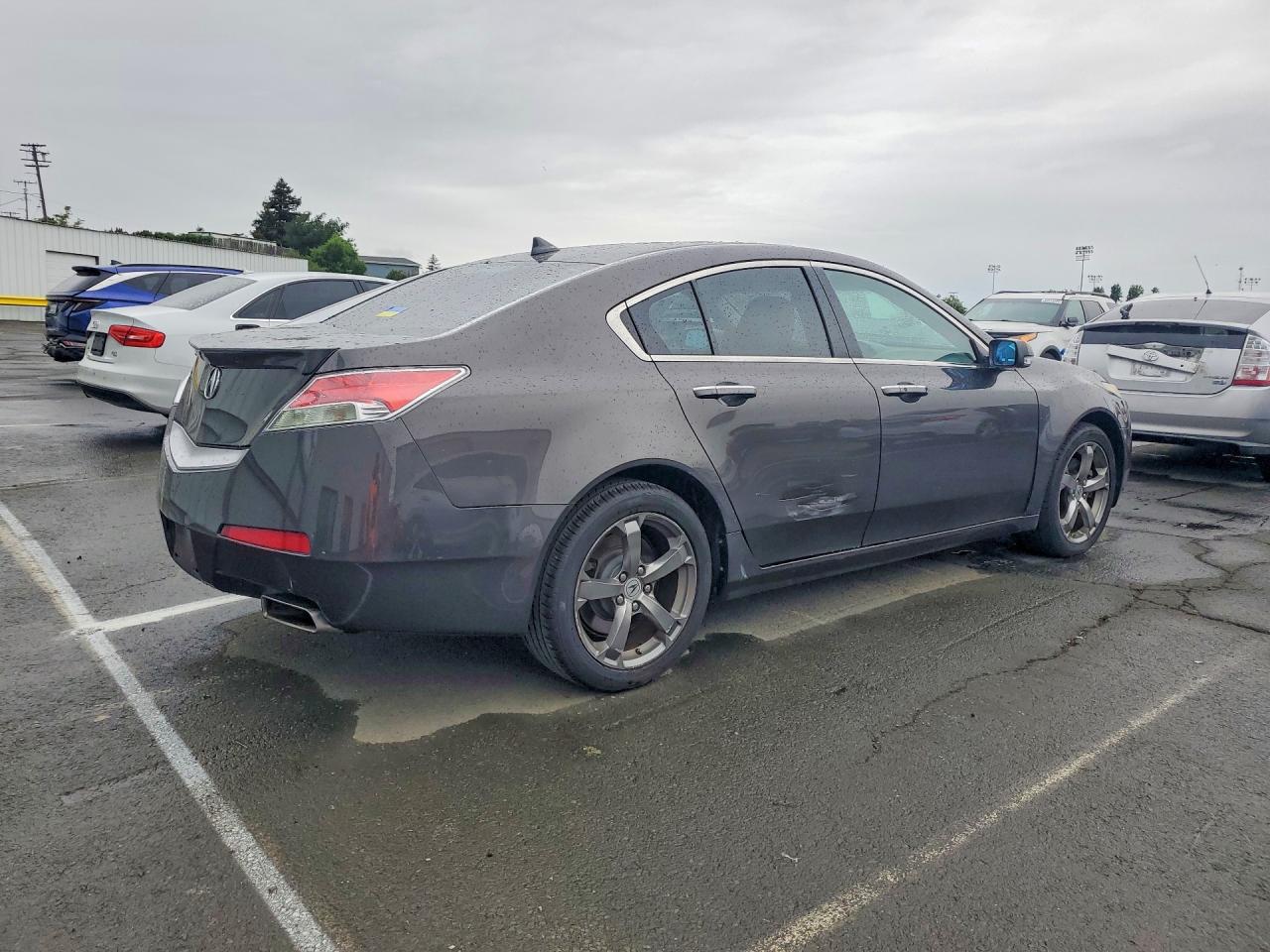2011 Acura Tl VIN 19UUA8F58BA005235 photo 3