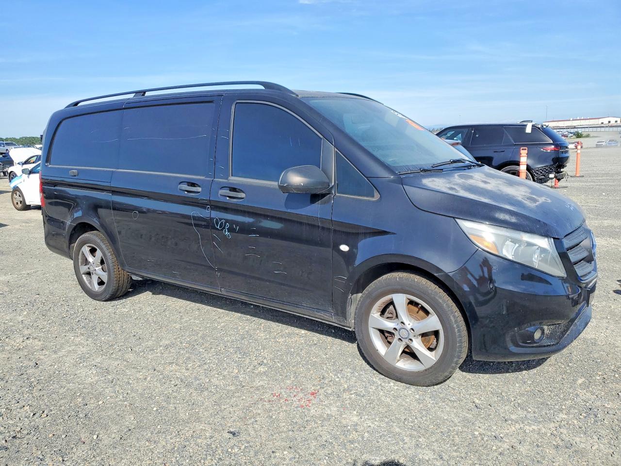 2016 Mercedes Metris VIN WD3PG2EA8G3087656 photo 4