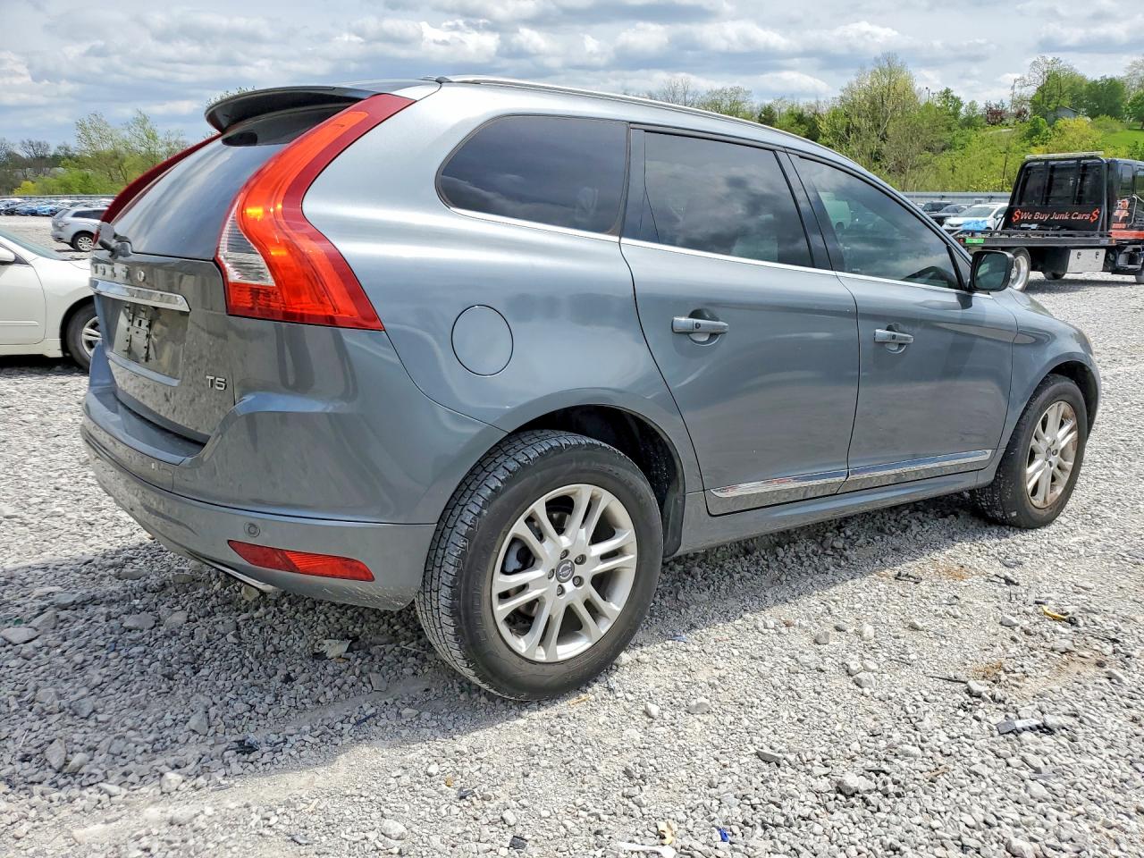 2016 VOLVO Xc60 VIN YV440MDK6G2788945 photo 3