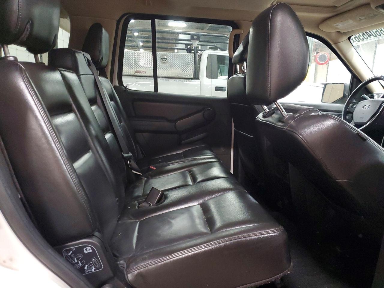 2010 Ford Explorer VIN 1FMEU7DE9AUA19659 photo 11