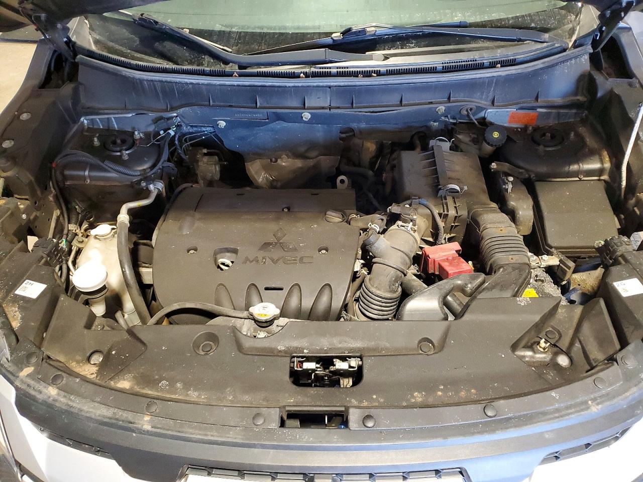 2021 Mitsubishi Outlander VIN JA4AJUAU0MU606644 photo 12