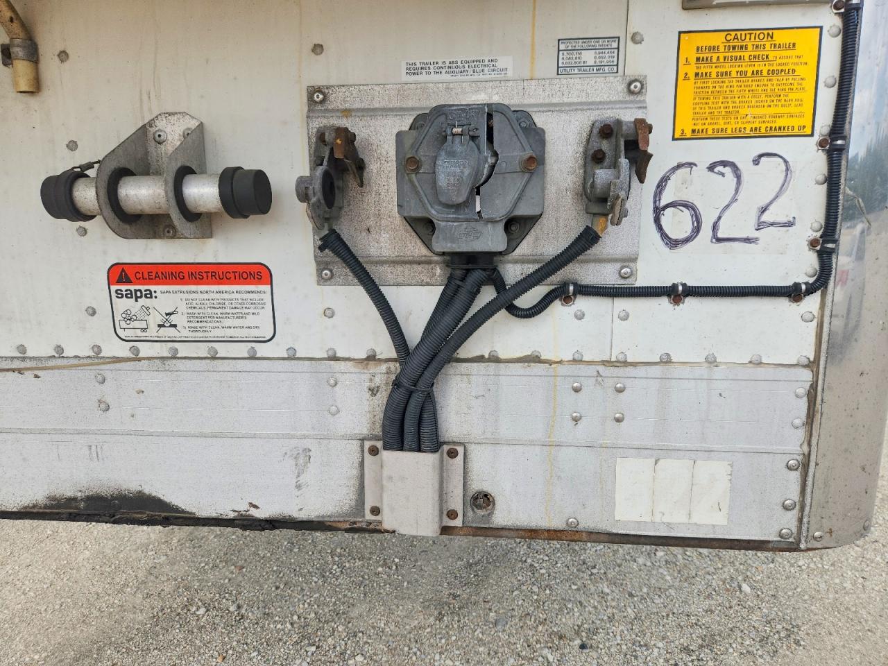 2015 UTILITY All models VIN 1UYVS2538FU115902 photo 8