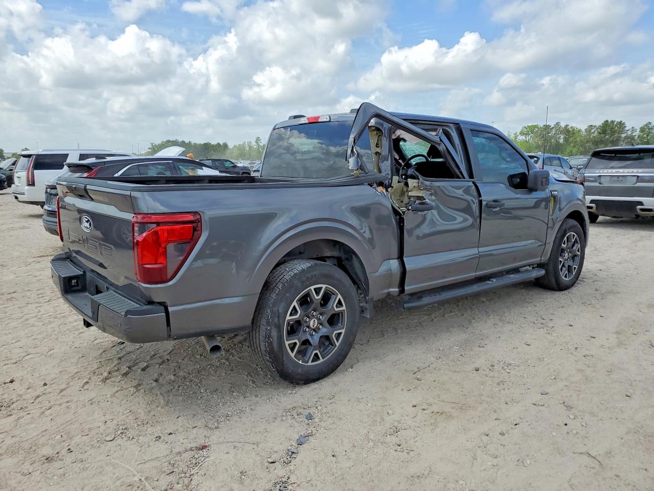 2025 Ford F150 VIN 1FTEW2KP9SKD26817 photo 3