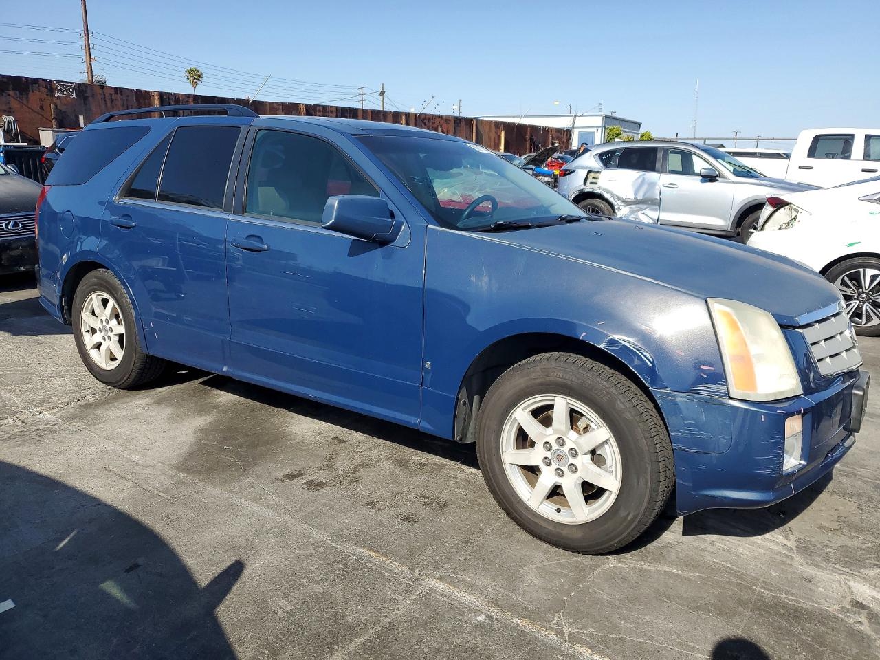 2009 CADILLAC Srx VIN 1GYEE637890104388 photo 4