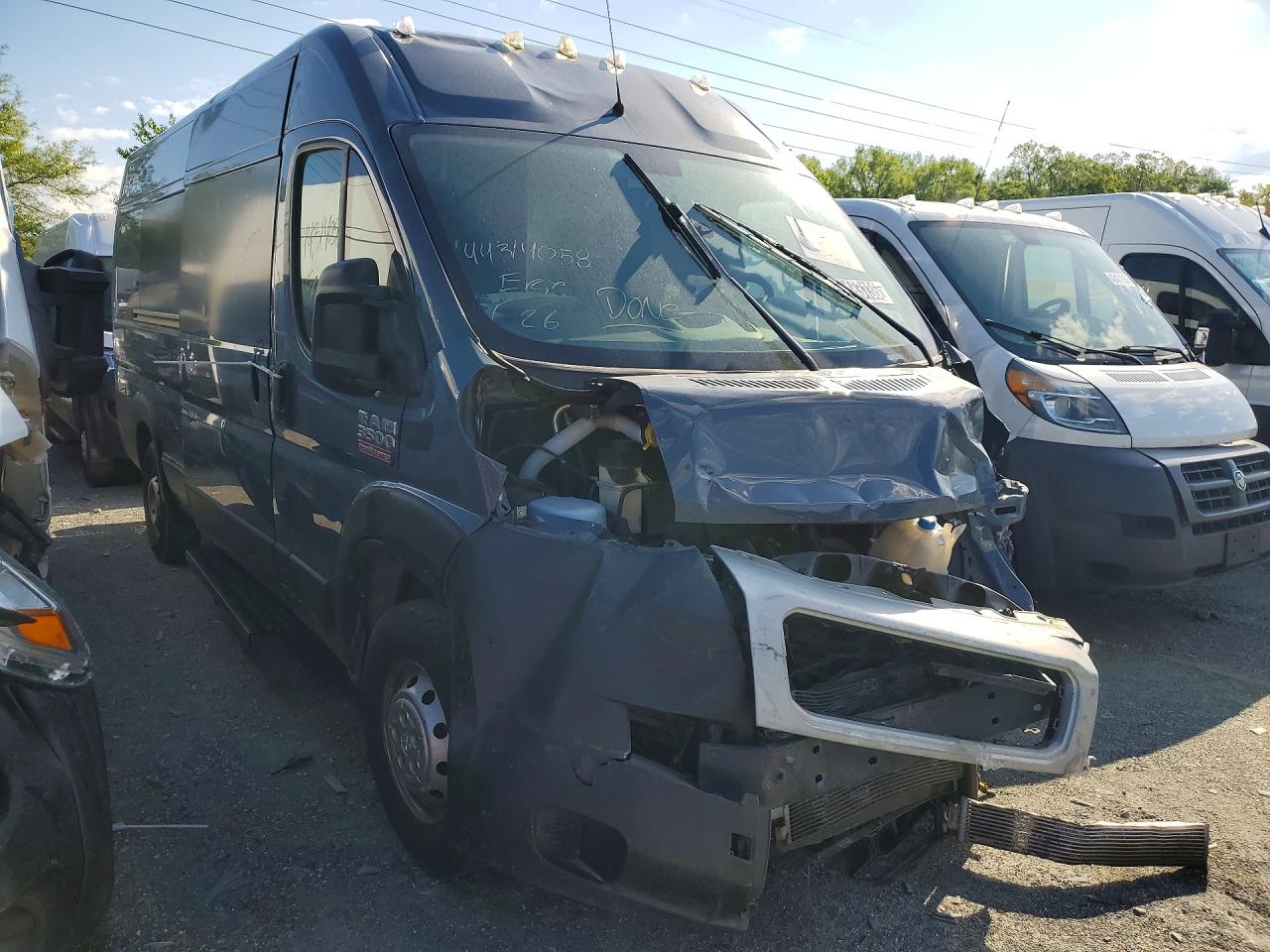 2020 Ram Promaster VIN 3C6URVJG5LE136319 photo 4