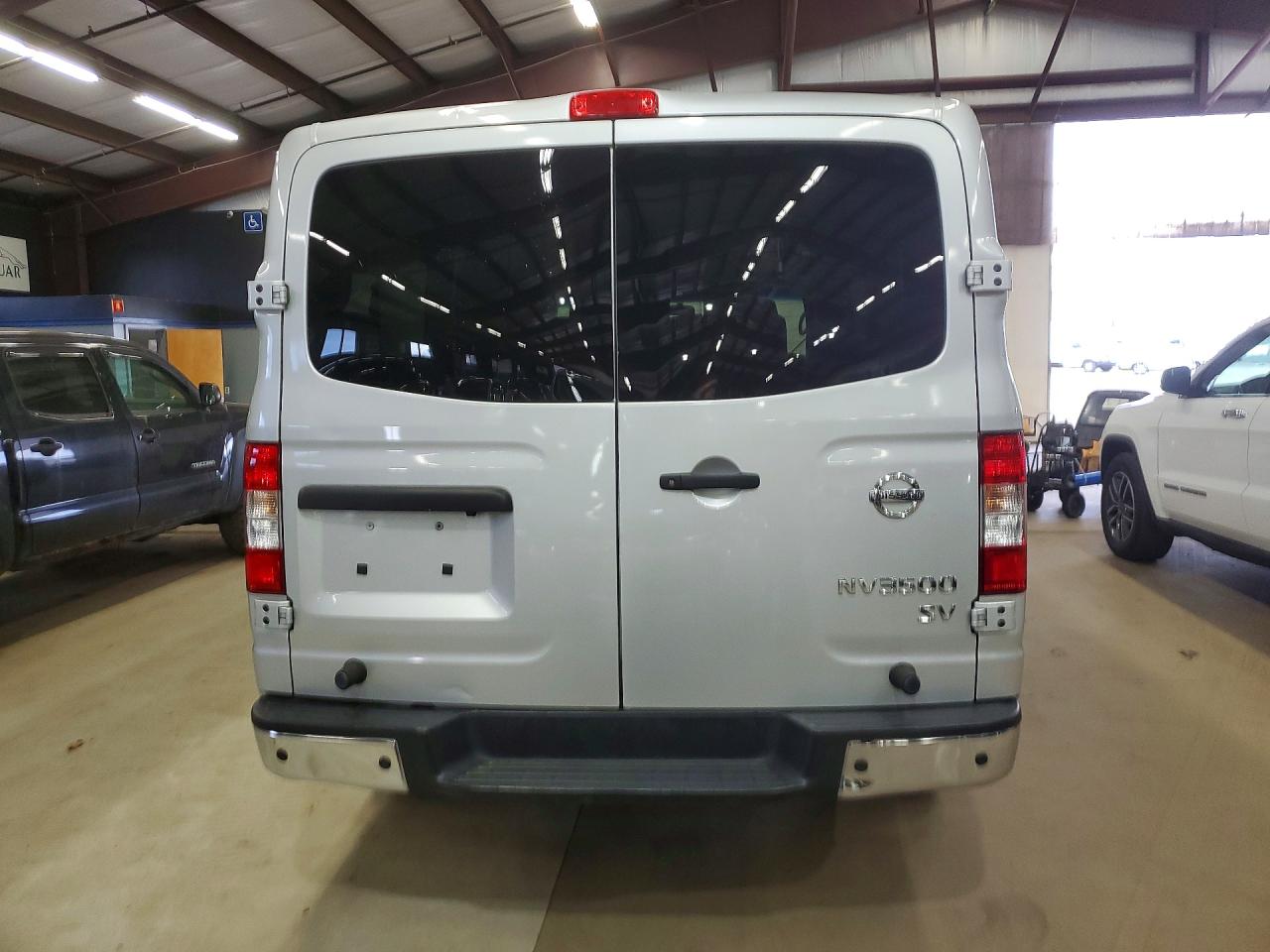 2020 Nissan Nv VIN 5BZBF0AA5LN850972 photo 6