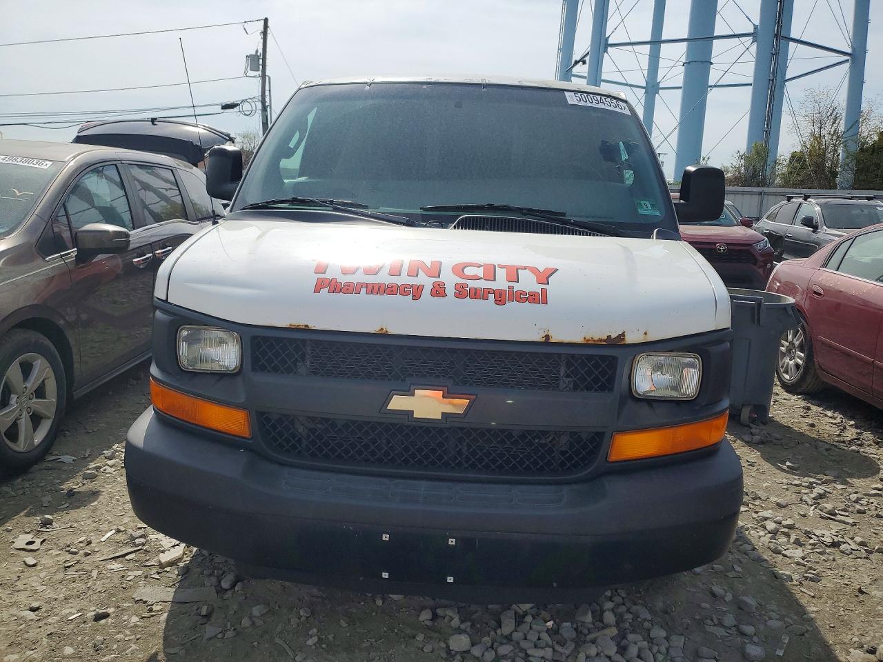 2016 CHEV Express VIN 1GCWGAFF2G1233163 photo 5