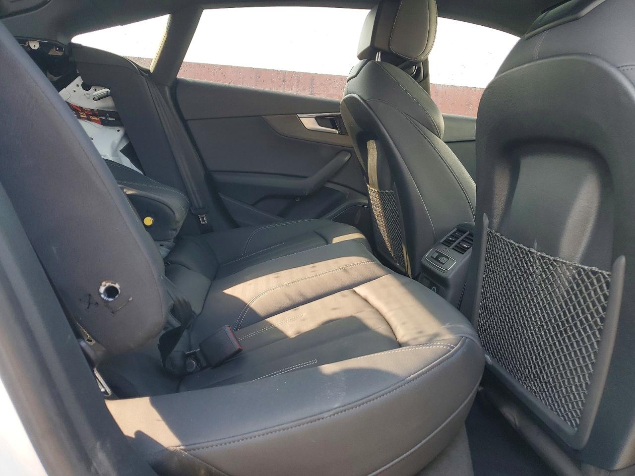 2022 Audi A5 VIN WAUDACF56NA029620 photo 10