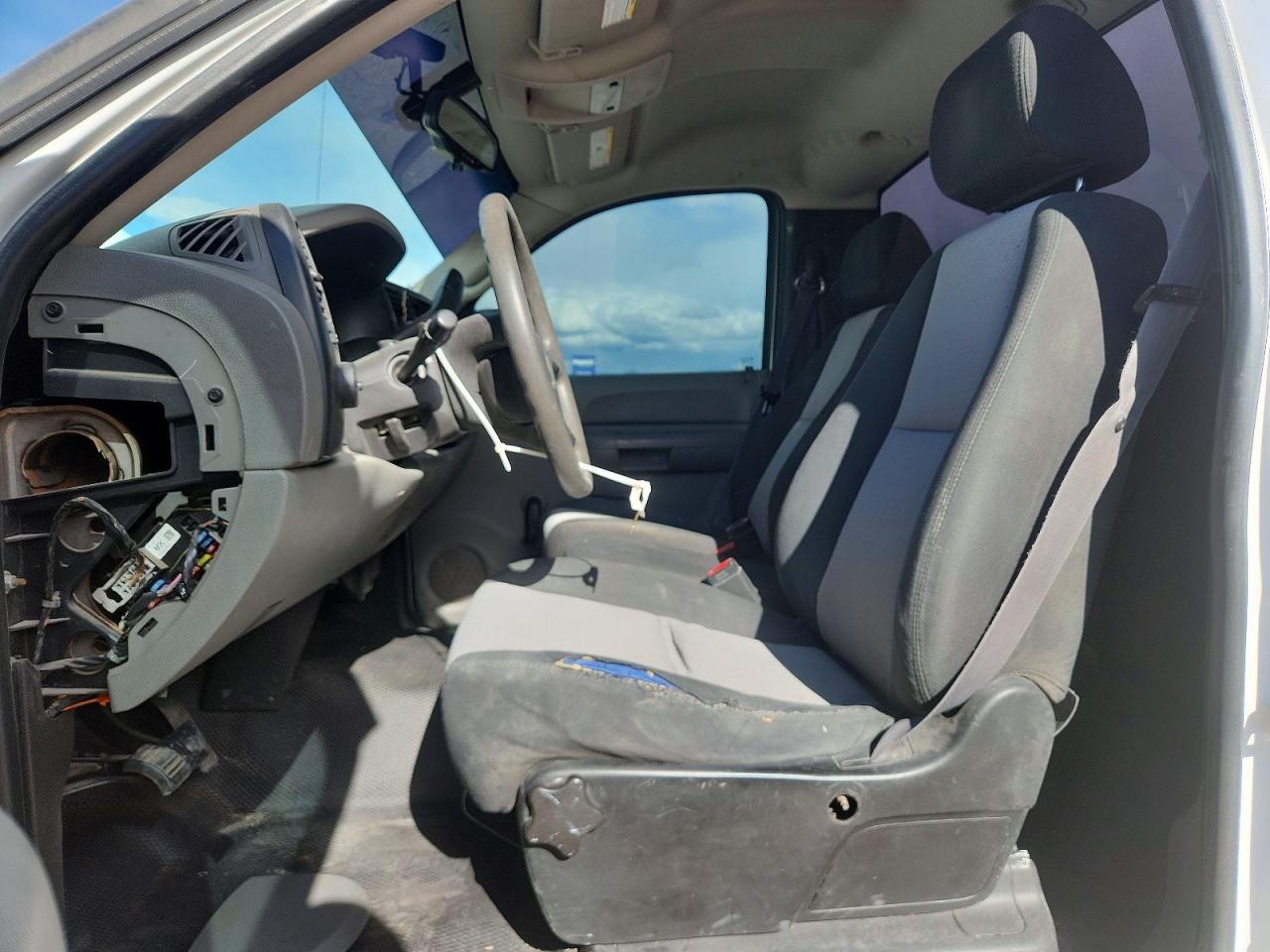 2008 CHEV Silverado VIN 1GCEC14XX8Z109972 photo 7