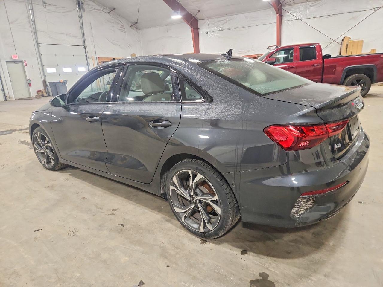 2023 Audi A3 VIN WAUHUDGY2PA068652 photo 2