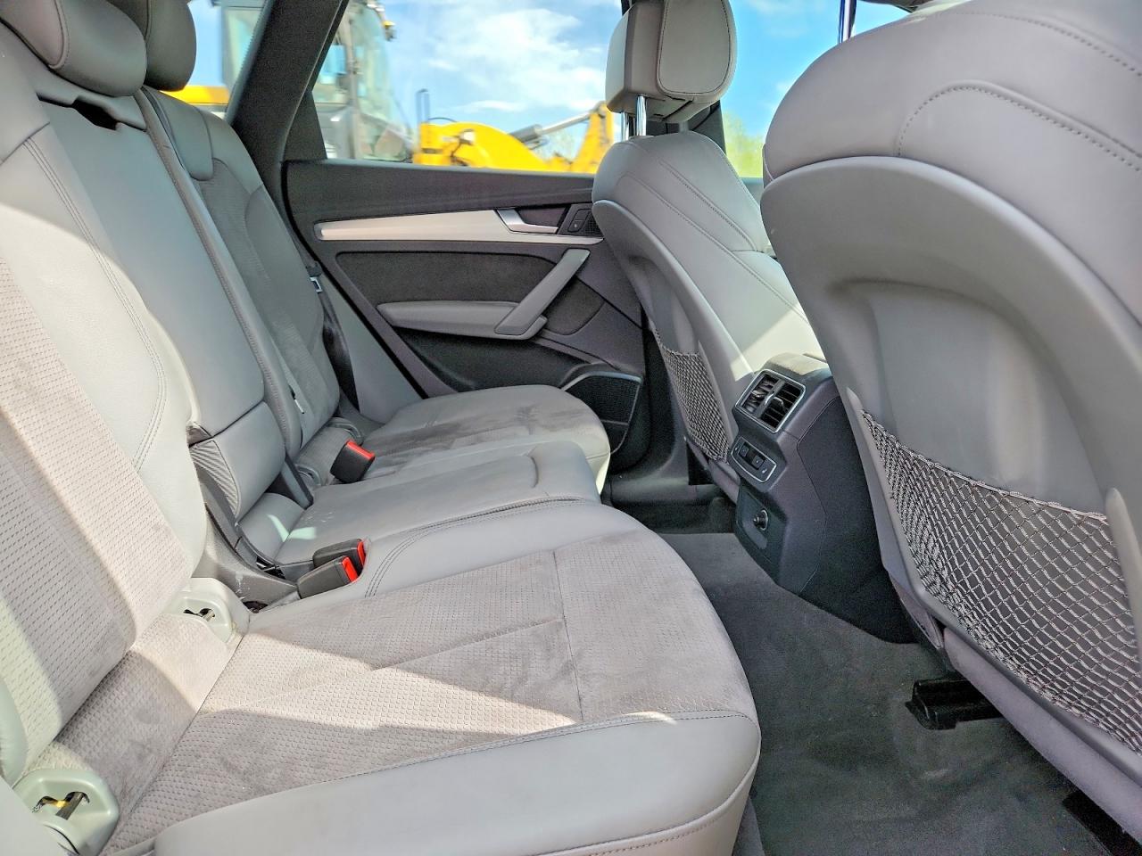 2018 Audi Sq5 VIN WA1A4AFY9J2073606 photo 11