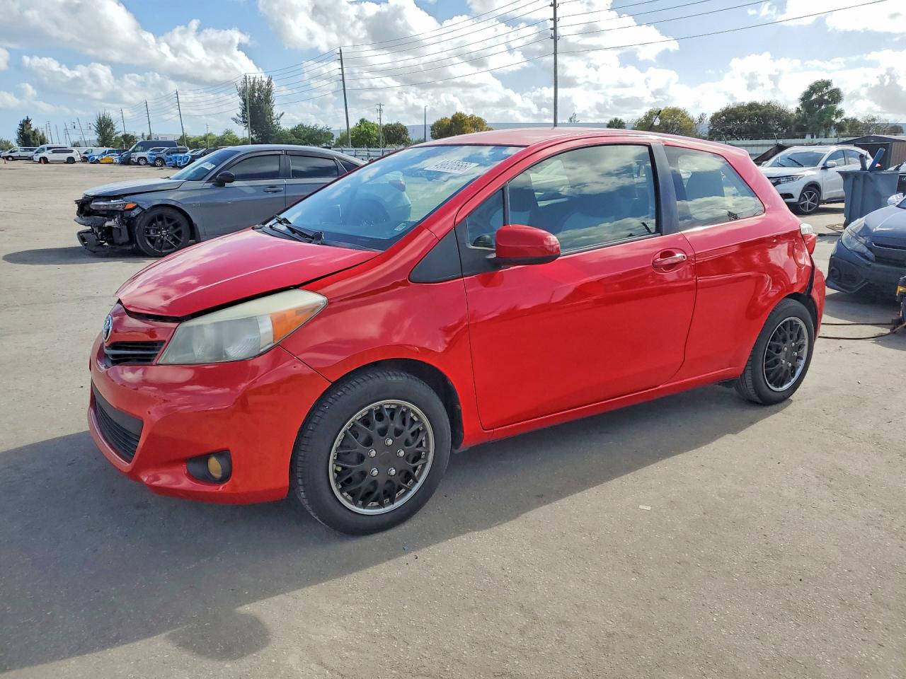2014 Toyota Yaris VIN JTDJTUD37ED578779 photo 1