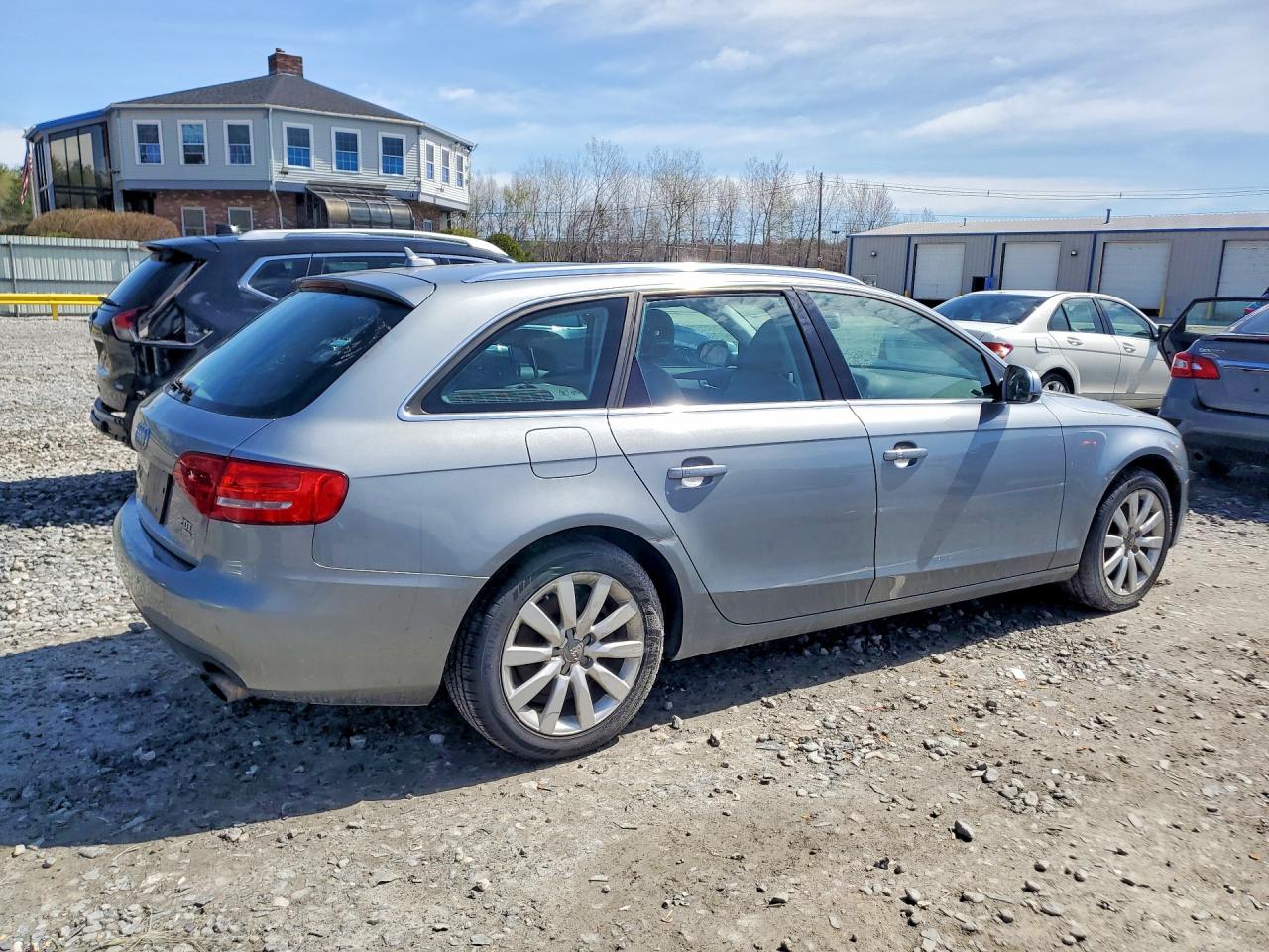 2010 AUDI A4 VIN WAUWFAFL5AA177720 photo 3