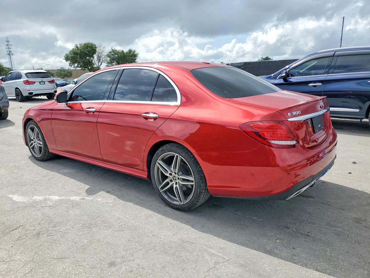 2019 Mercedes-Benz E-class VIN WDDZF4JB3KA616405 photo 2