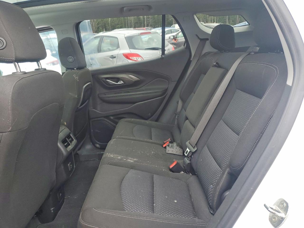 2022 GMC Terrain VIN 3GKALTEV1NL259158 photo 11
