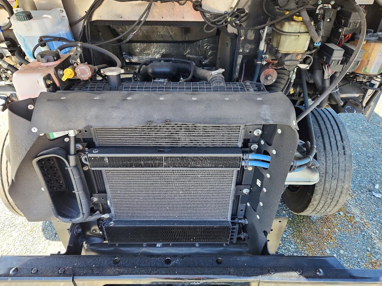 2020 FREIGHTLINER All other VIN 4UZAC2EAXLCLZ7160 photo 12