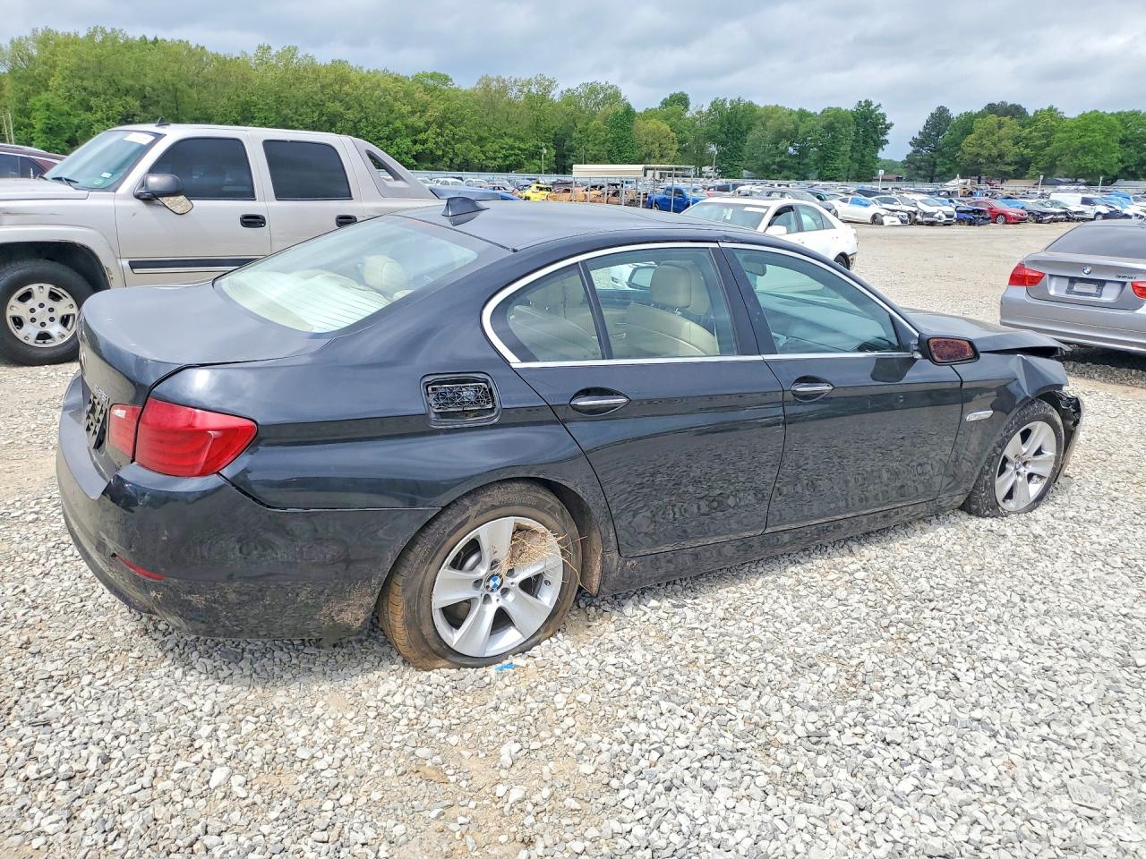 2013 BMW 5 series VIN WBAXG5C50DD230132 photo 3
