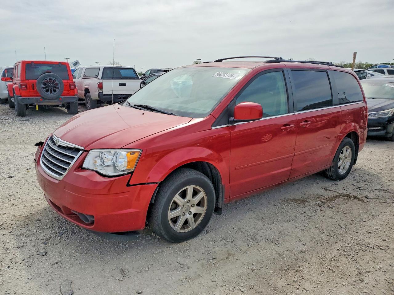 2008 Chrysler Minivan VIN 2A8HR54P48R682453 photo 1