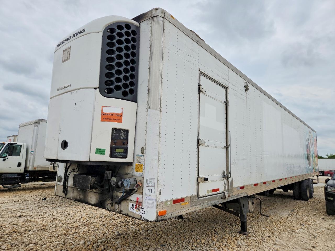 2016 UTILITY All models VIN 1UYVS2532GU525211 photo 2