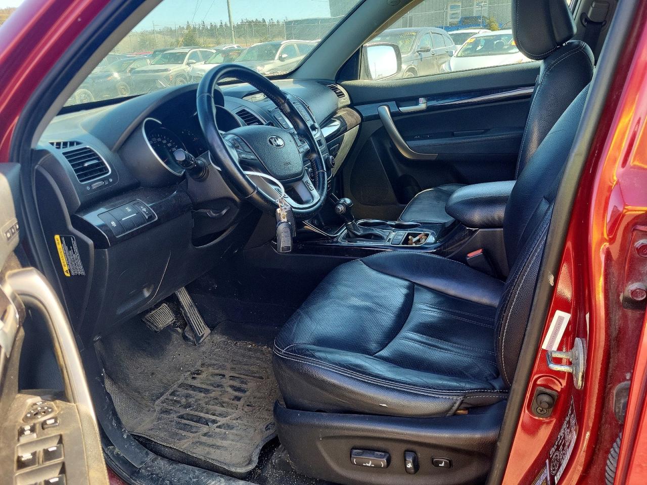 2015 Kia Sorento VIN 5XYKTCA68FG595672 photo 7