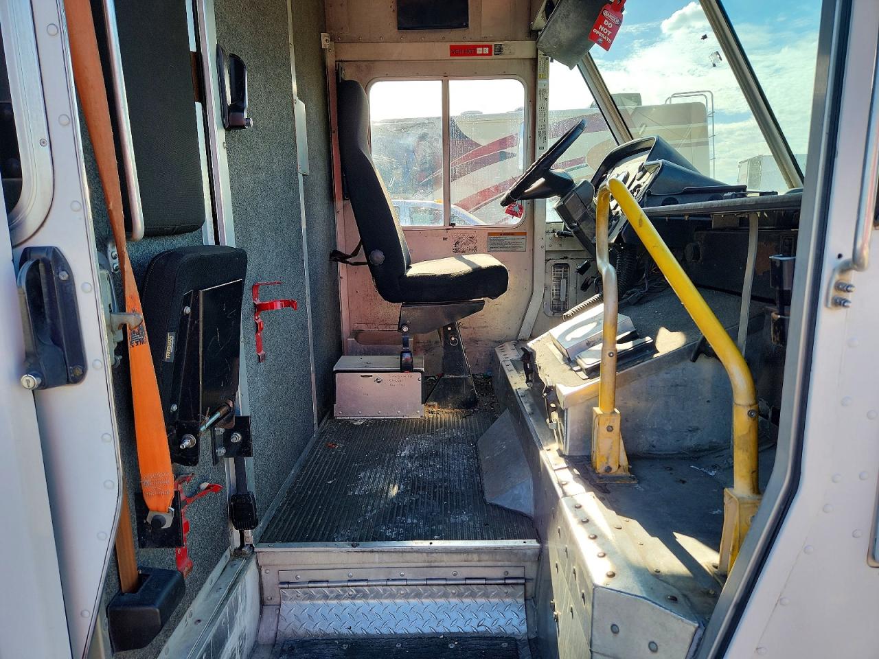 2008 FREIGHTLINER All other VIN 4UZAAPDU88CZ03929 photo 7
