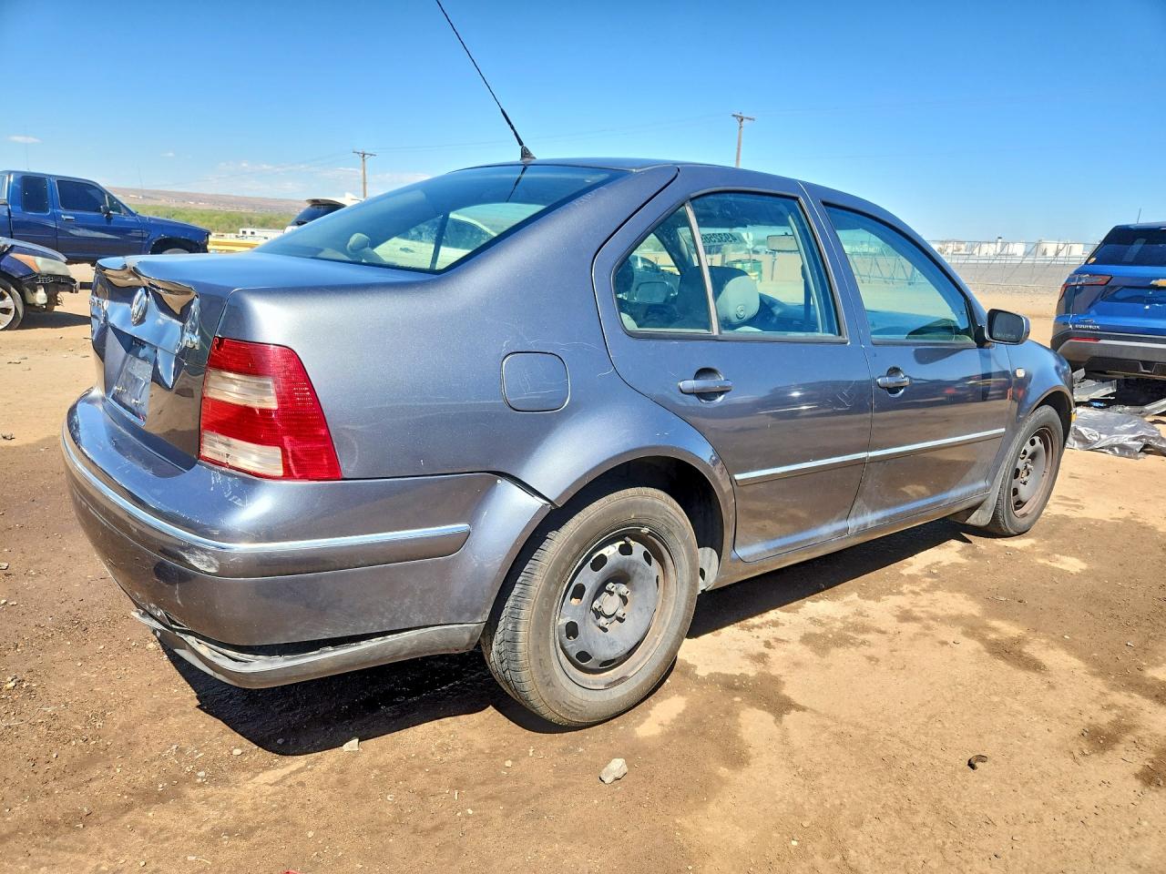2004 Volkswagen Jetta VIN 3VWRR69M34M111244 photo 3