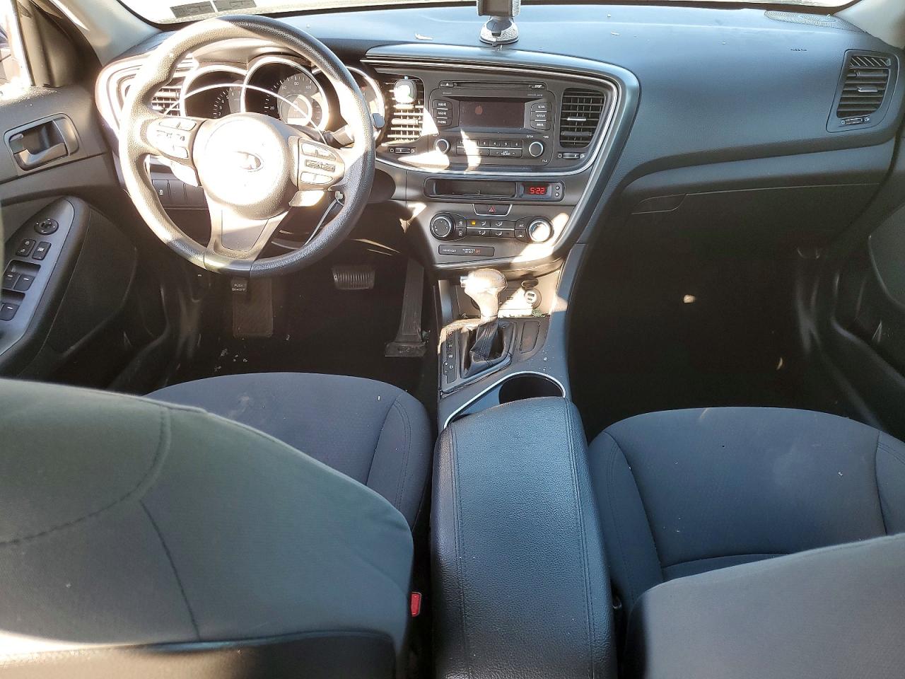 2015 Kia Optima lx VIN KNAGM4A75F5574107 photo 8