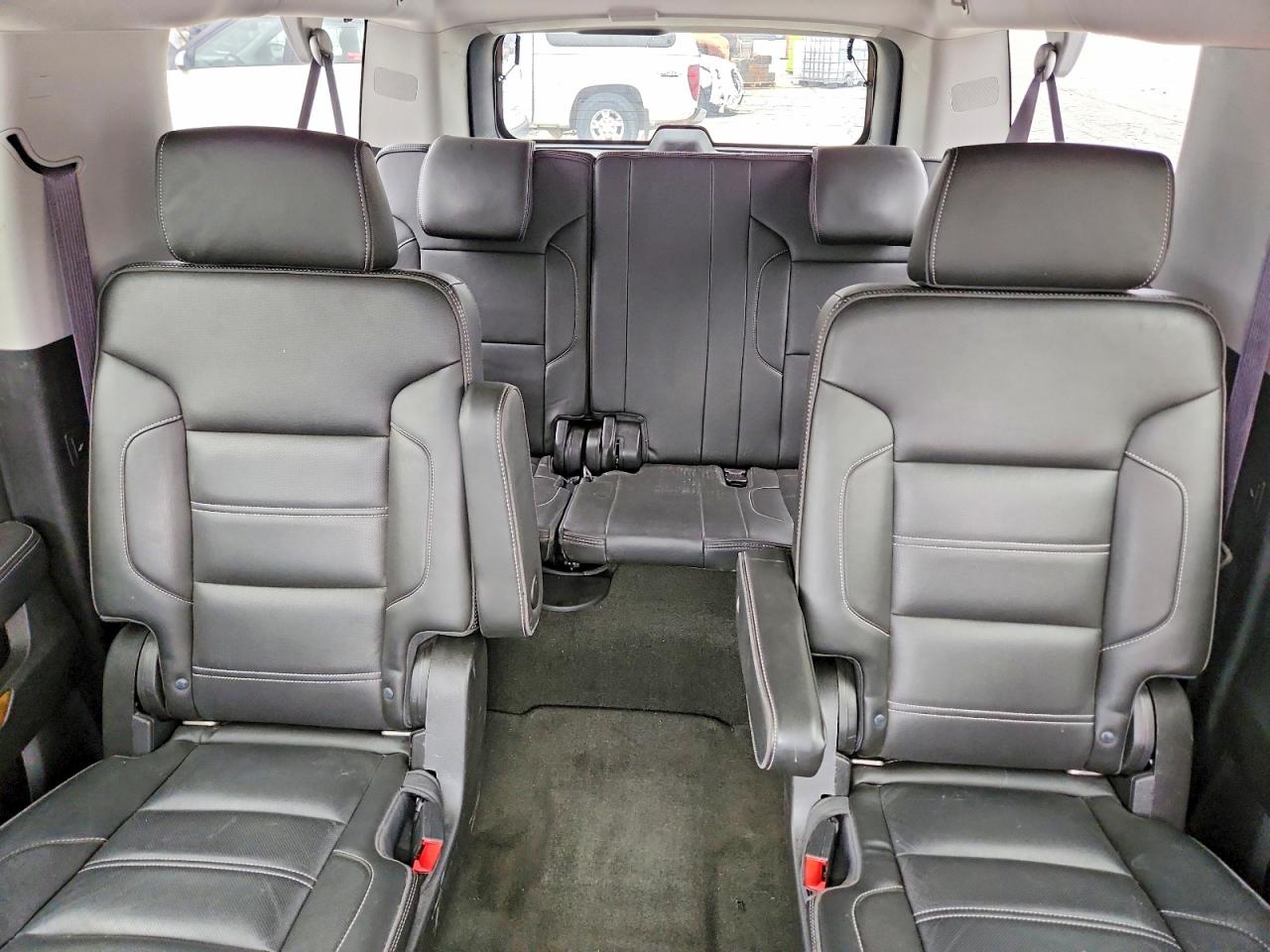 2017 GMC Yukon VIN 1GKS2HKJXHR373422 photo 10