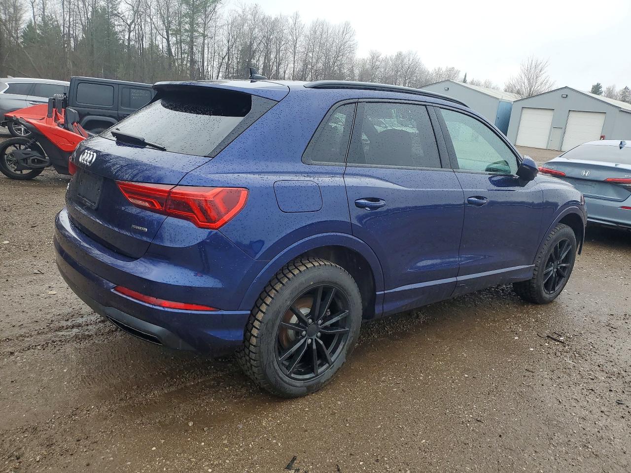 2022 AUDI Q3 VIN WA1AUCF3XN1076140 photo 3