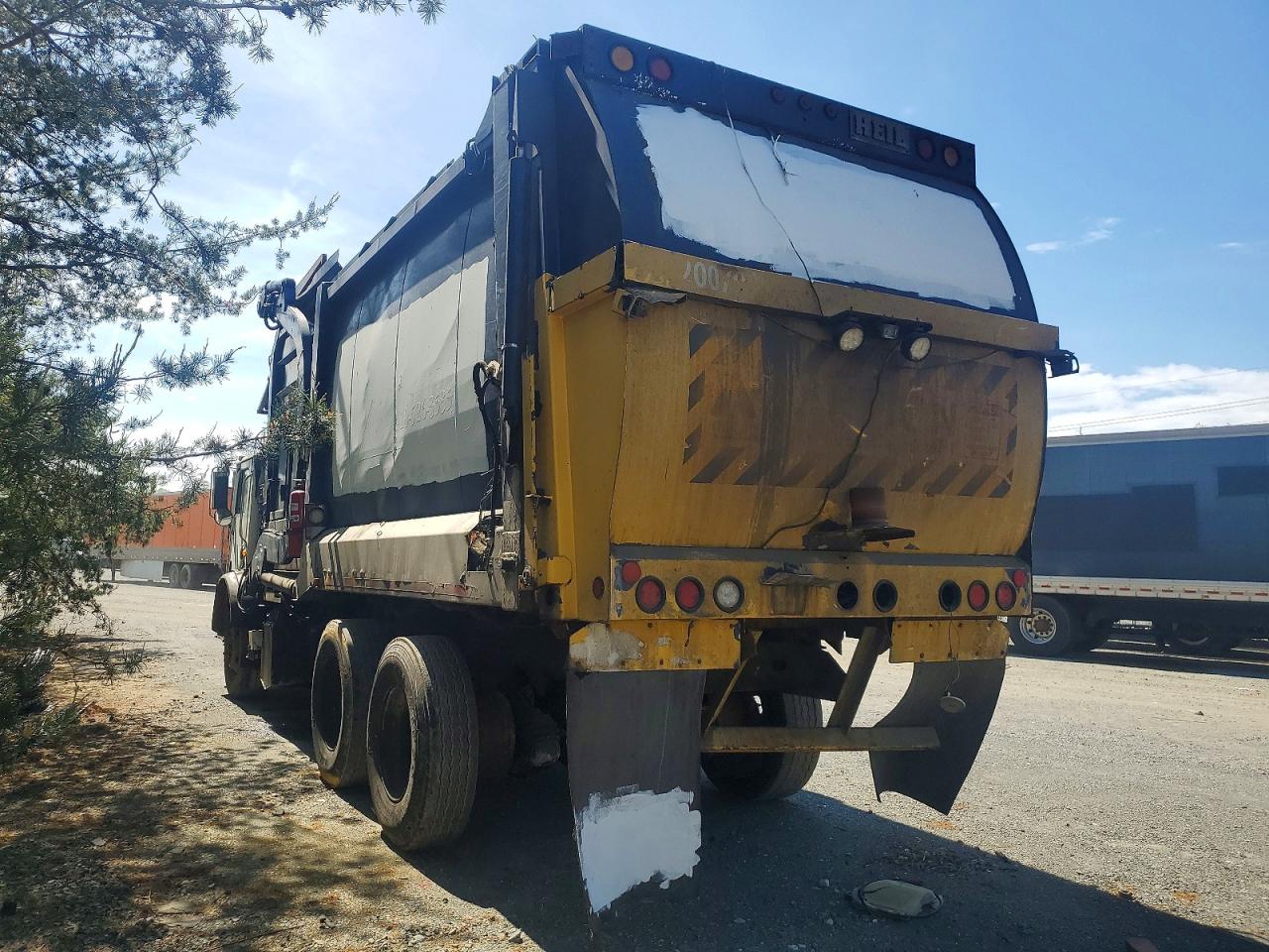 2014 MACK All other VIN 1M2AV04C8EM010927 photo 3