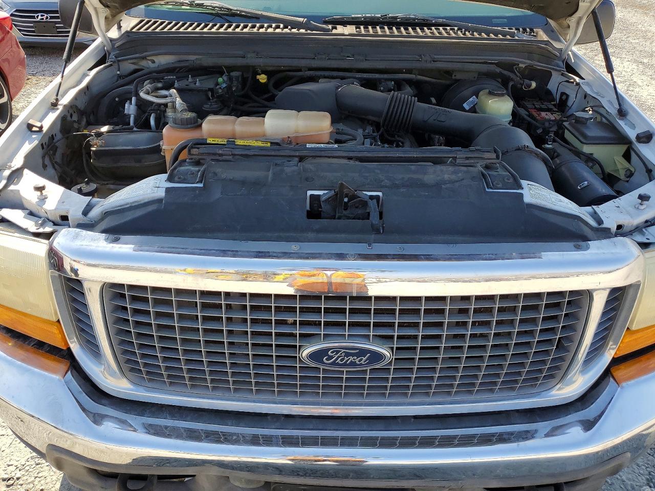 2000 Ford Excursion VIN 1FMNU42S6YEA13684 photo 12