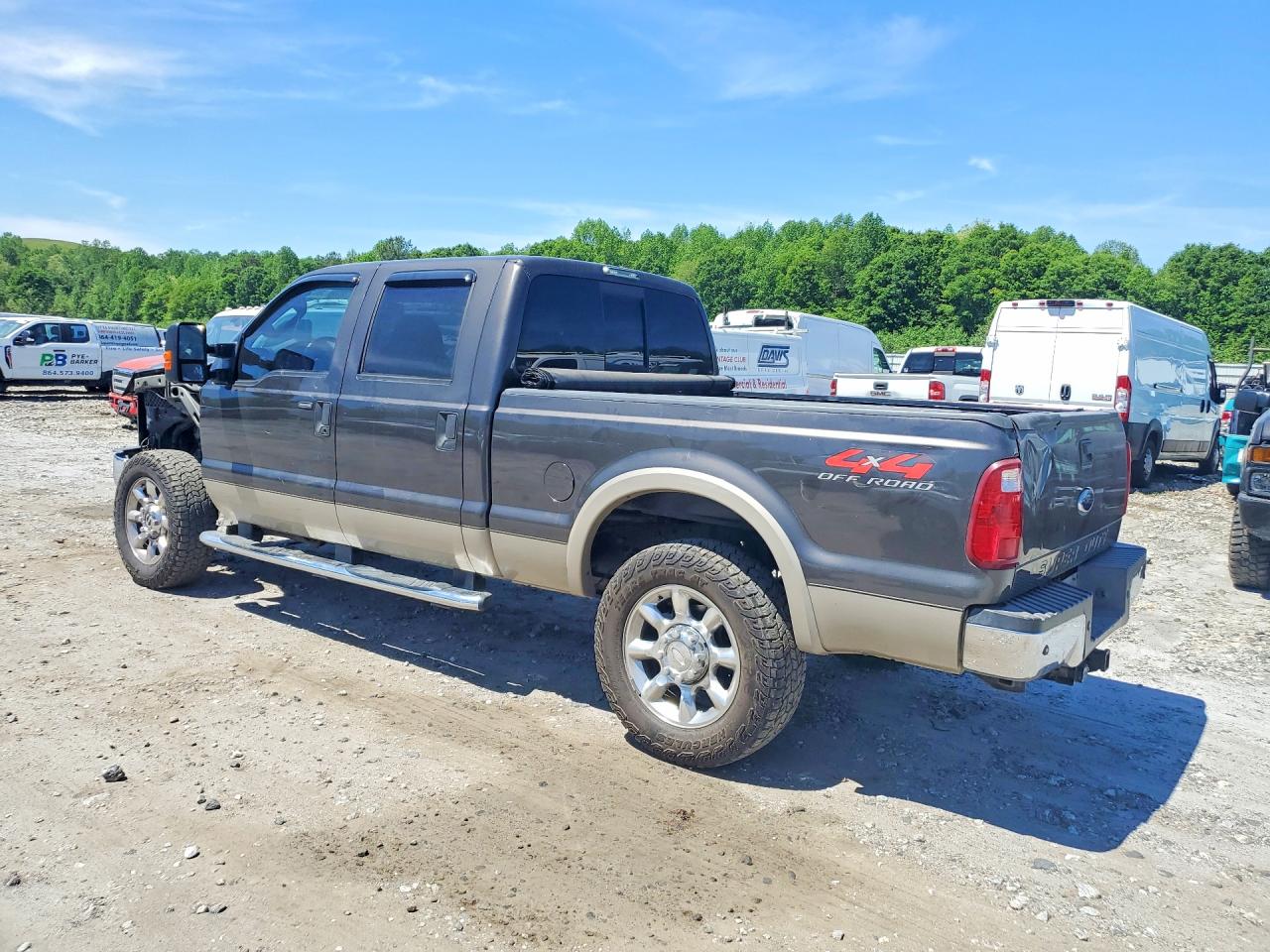 2008 Ford F250 VIN 1FTSW21R58EA39150 photo 2