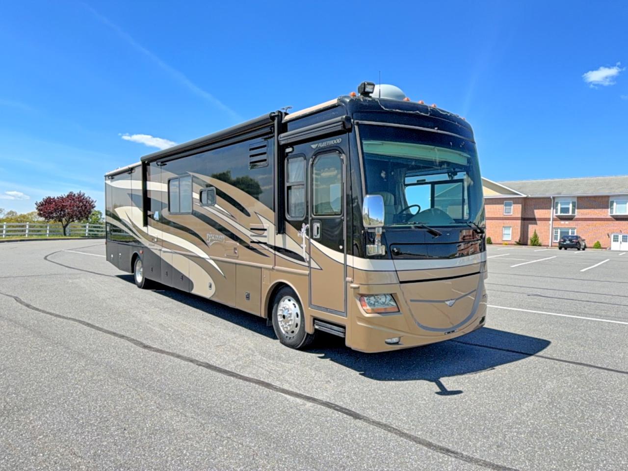 2009 FLEETWOOD All other VIN 4UZACJDT79CAE3133 photo 1