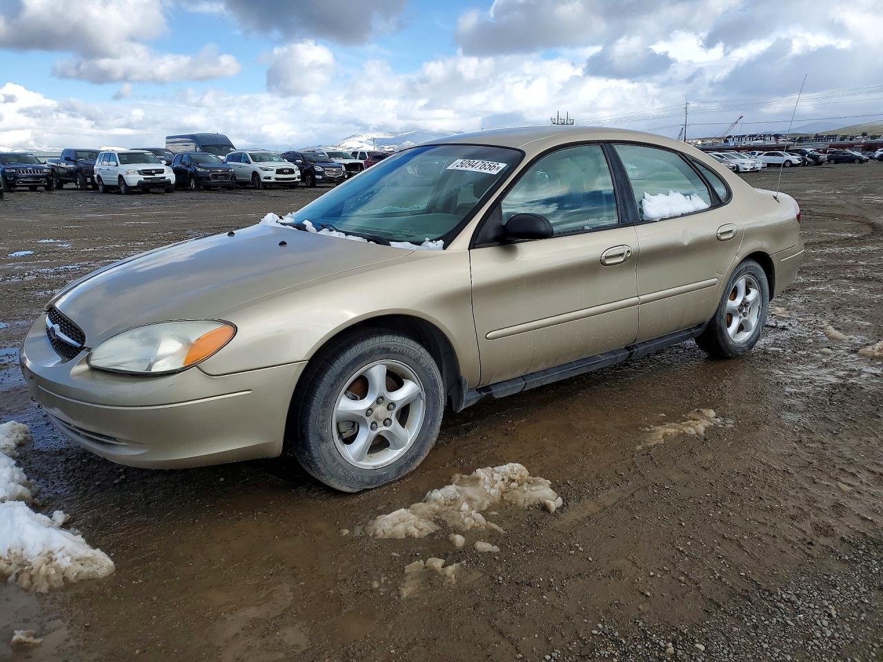 2001 Ford Taurus VIN 1FAFP55U21A126182 photo 1