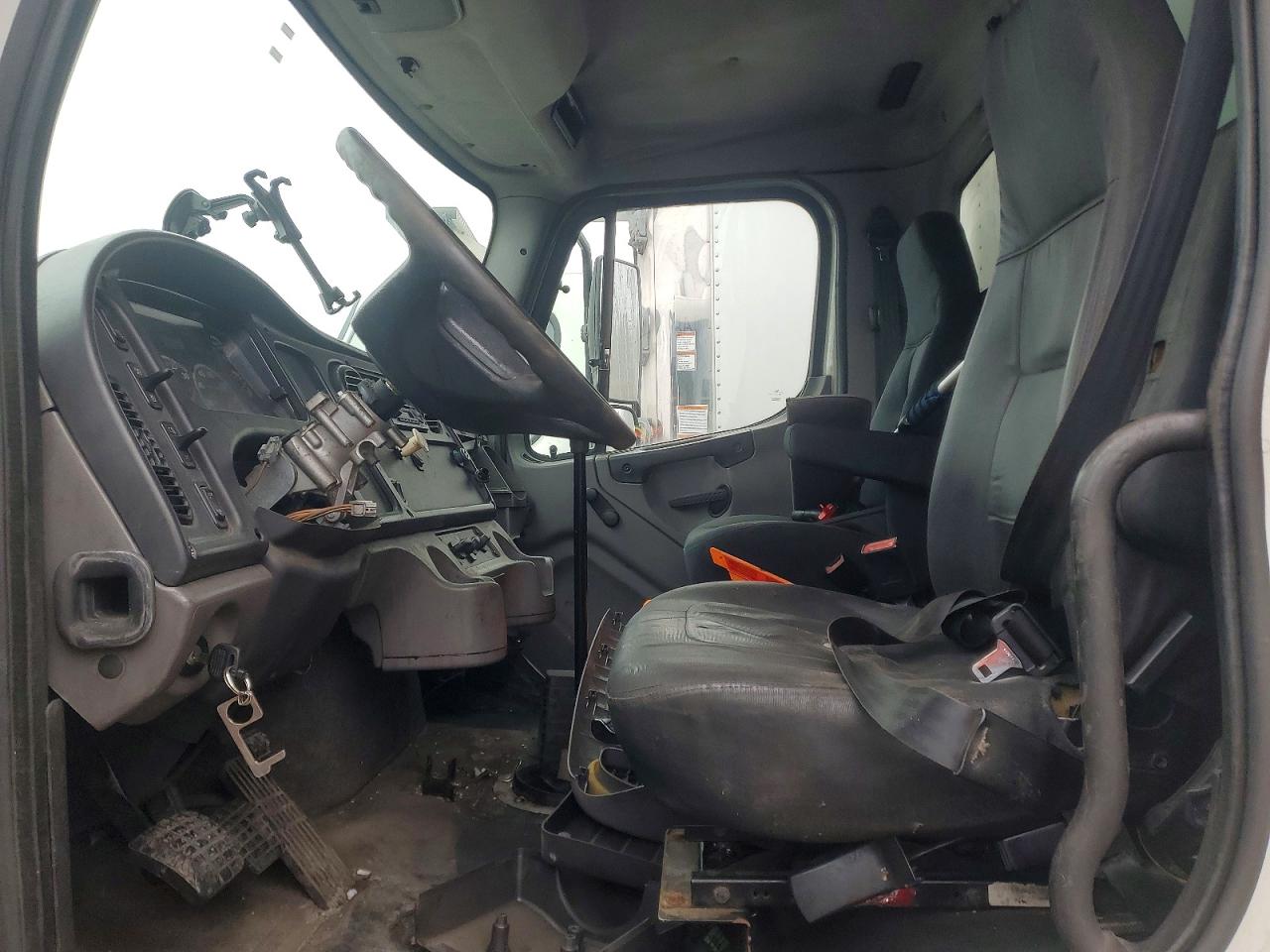 2012 FREIGHTLINER All other VIN 1FVACXDT1CHBE1399 photo 7