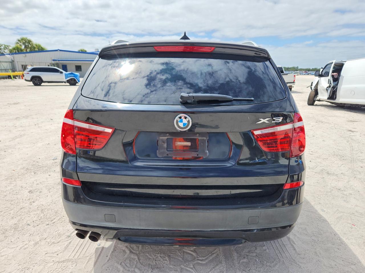 2012 BMW X3 VIN 5UXWX5C5XCL717923 photo 6