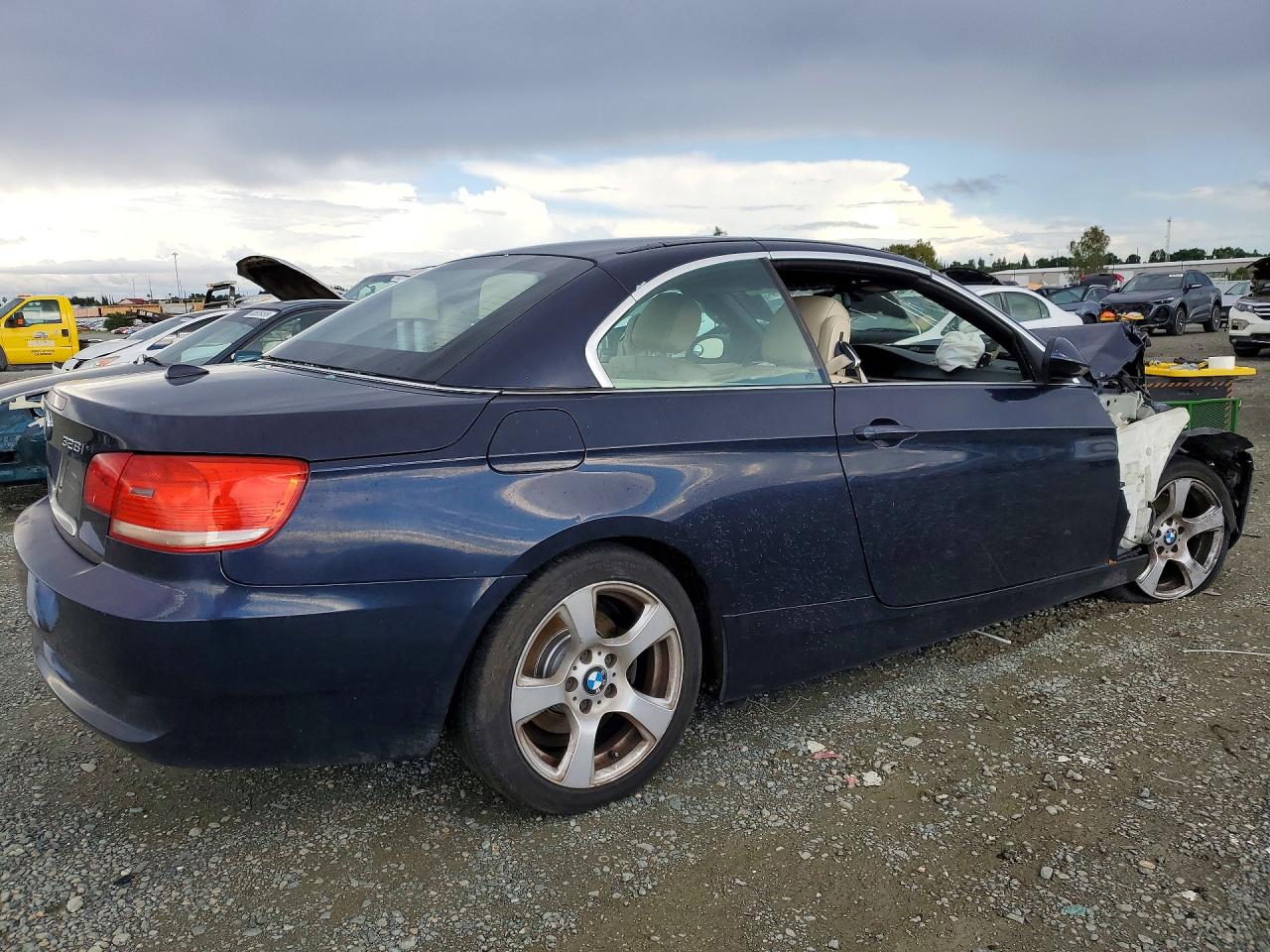 2008 BMW 3 series VIN WBAWR33508P154071 photo 3