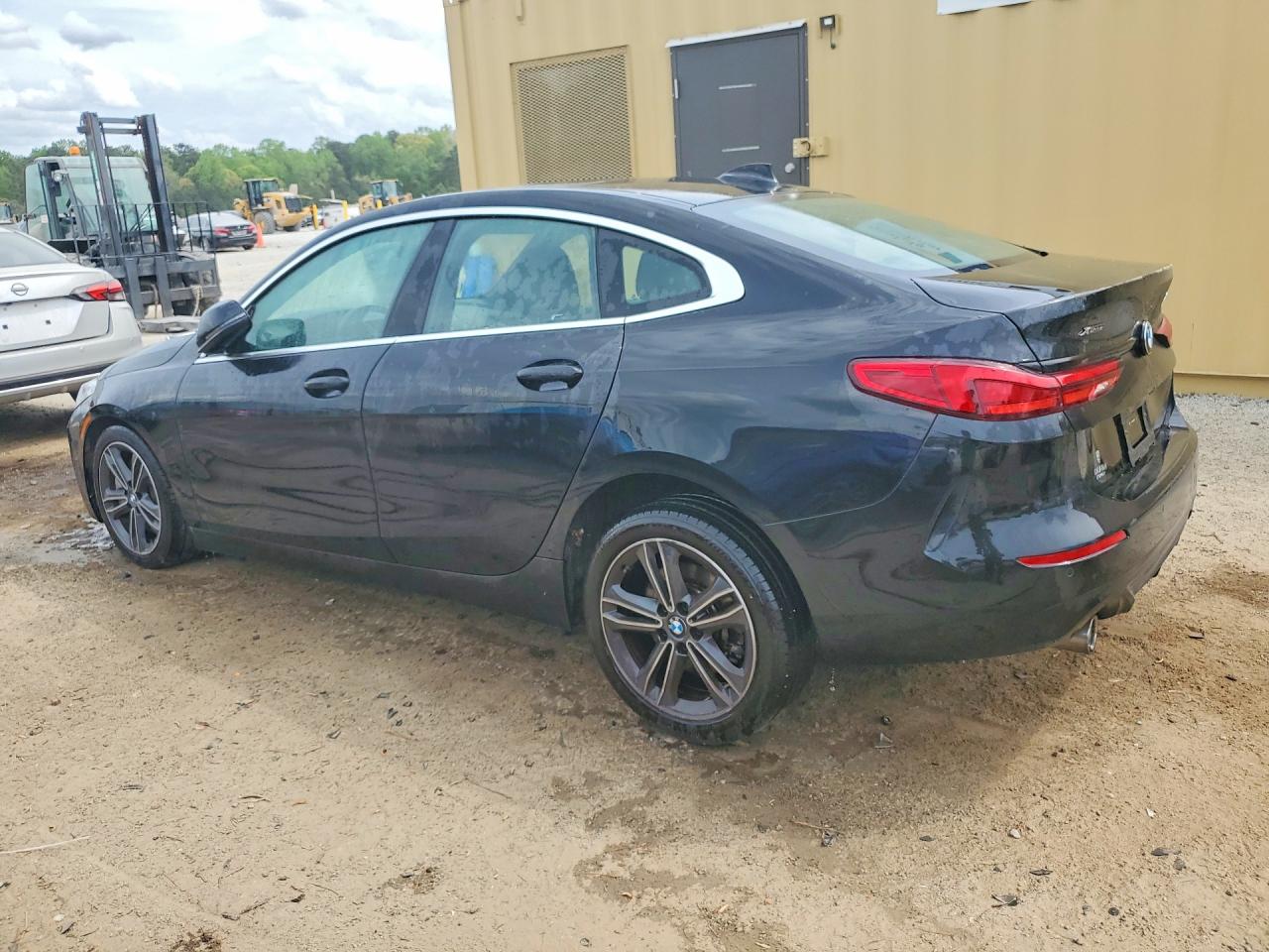 2024 BMW 2 series VIN WBA73AK06R7N50894 photo 2
