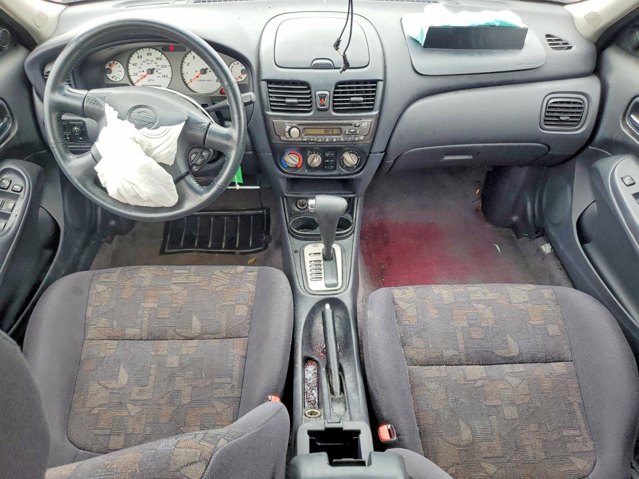 2001 Nissan Sentra VIN 3N1BB51D01L107607 photo 8