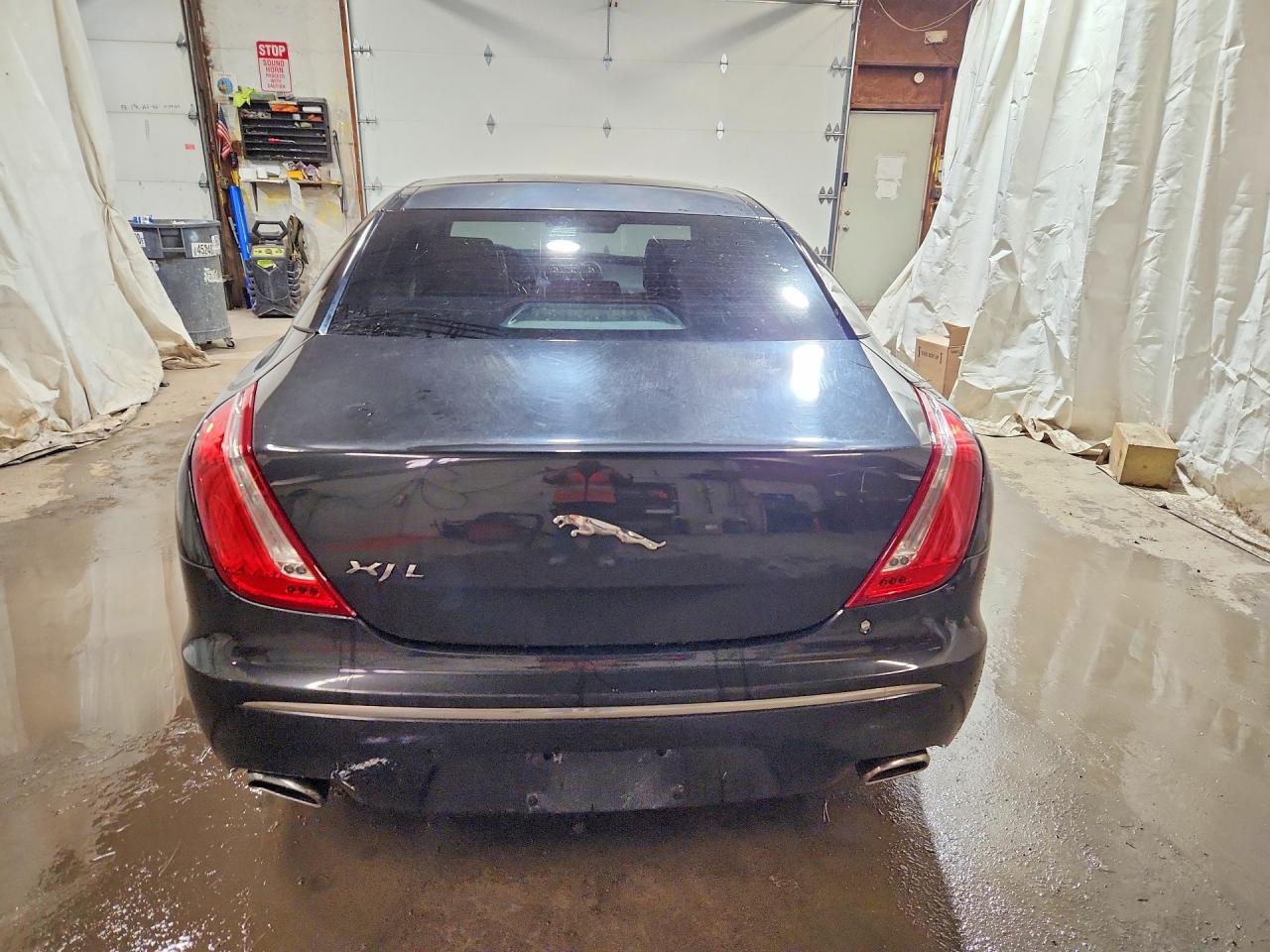 2012 Jaguar Xj VIN SAJWA2GB7CLV30139 photo 6