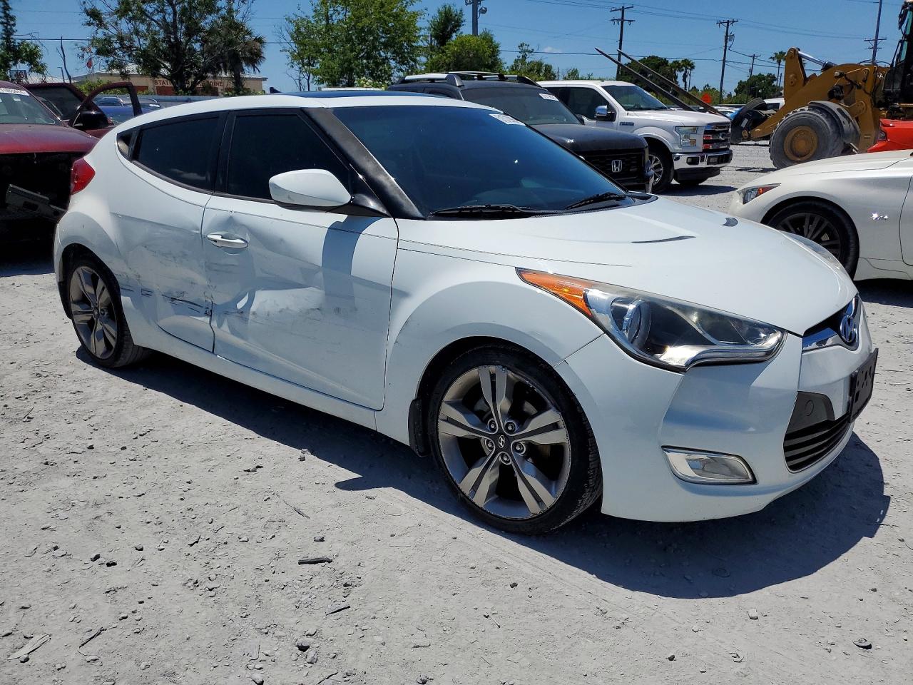 2012 Hyundai Veloster VIN KMHTC6AD0CU053766 photo 4