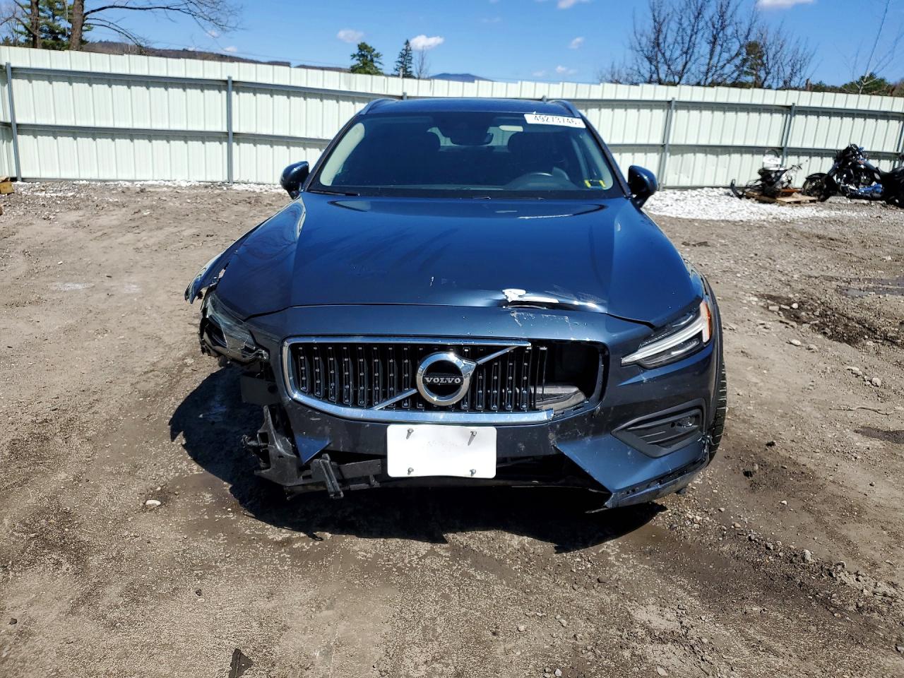 2021 VOLVO V60 VIN YV4102WKXM1071597 photo 5