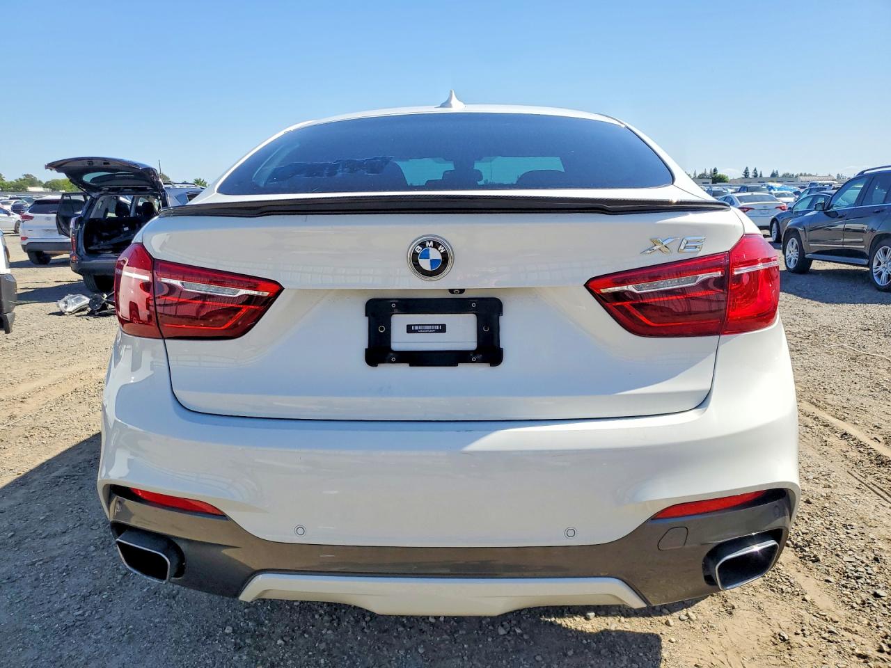 2017 BMW X6 VIN 5UXKU2C33H0U30307 photo 6