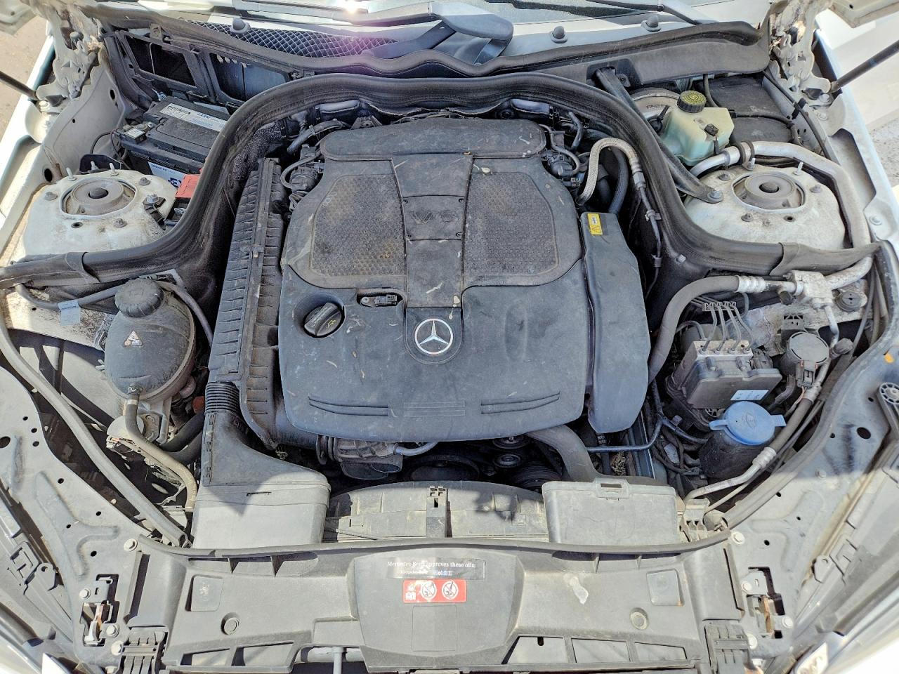 2015 Mercedes-Benz E-class VIN WDDHF5KB7FB120748 photo 11