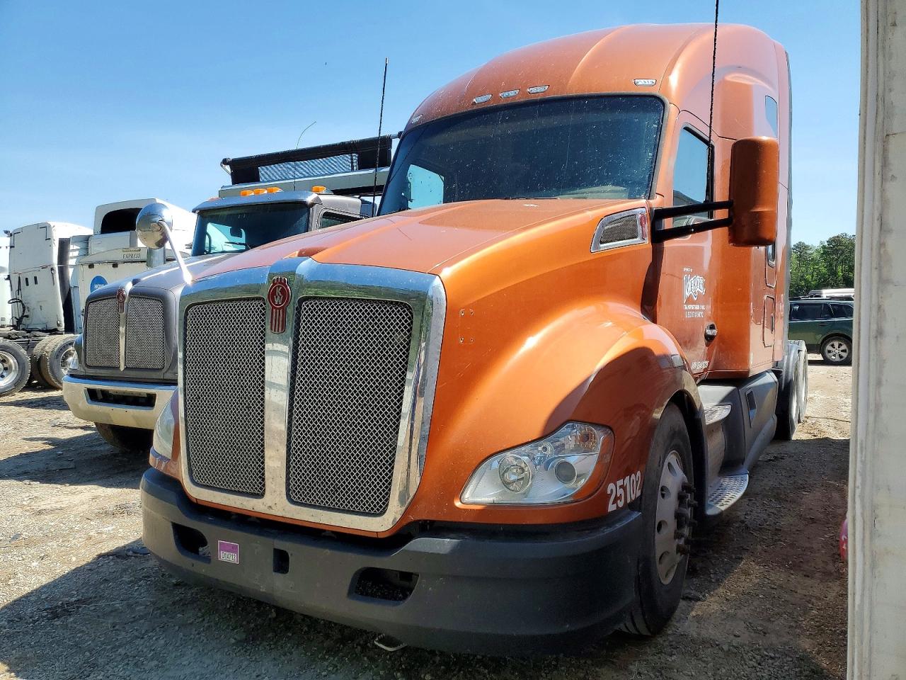 2014 KENWORTH All other VIN 1XKYD49X5EJ401726 photo 2