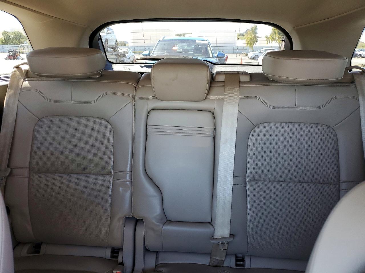 2020 Lincoln Corsair VIN 5LMCJ1C90LUL21410 photo 10