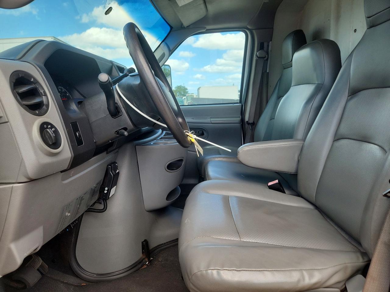 2011 Ford Econoline VIN 1FDXE4FS8BDA96693 photo 7