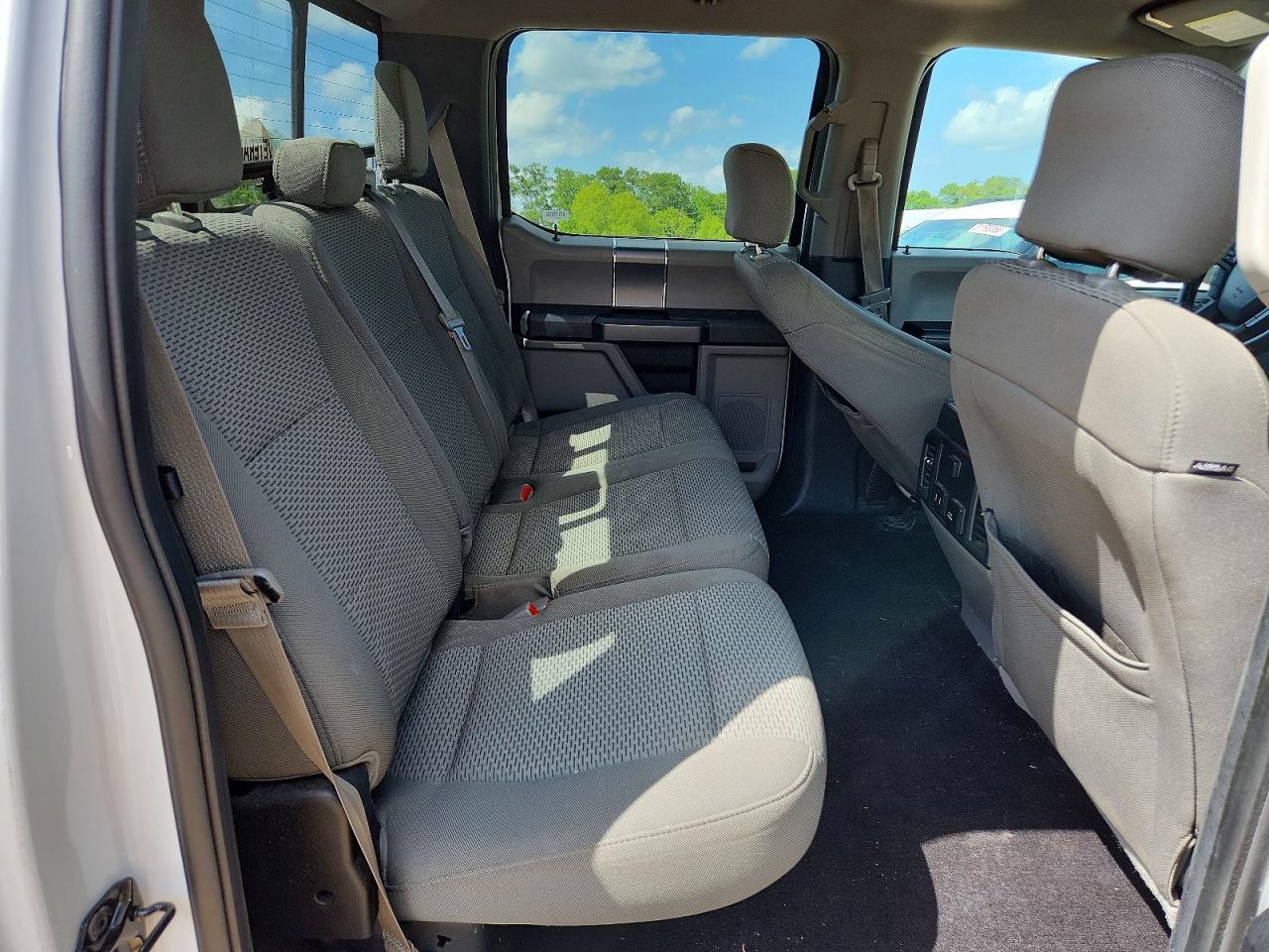 2017 Ford F150 VIN 1FTEW1C84HFA75756 photo 10
