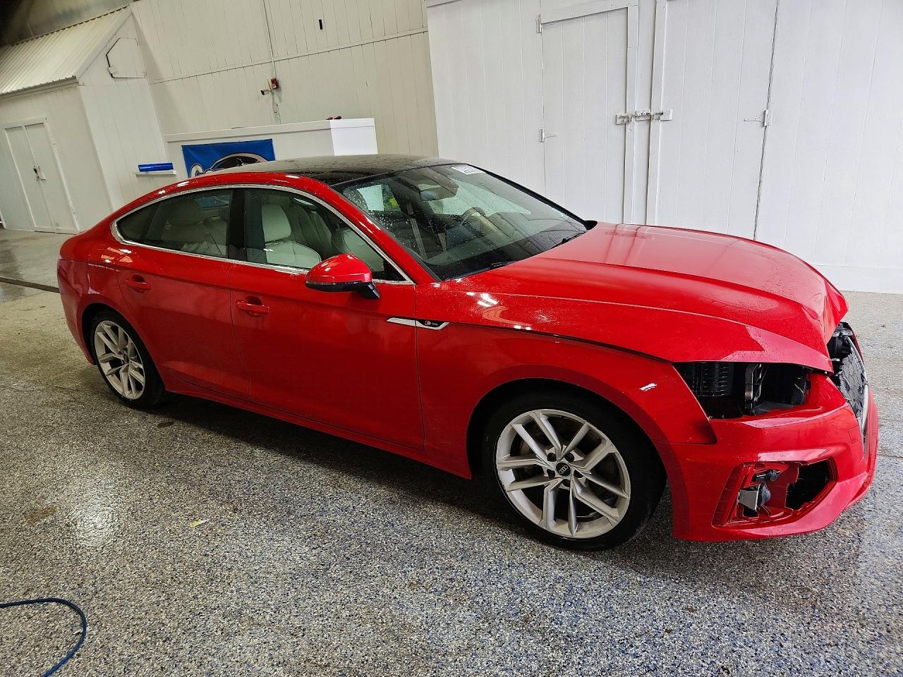 2024 Audi A5 VIN WAUFACF52RA098643 photo 4
